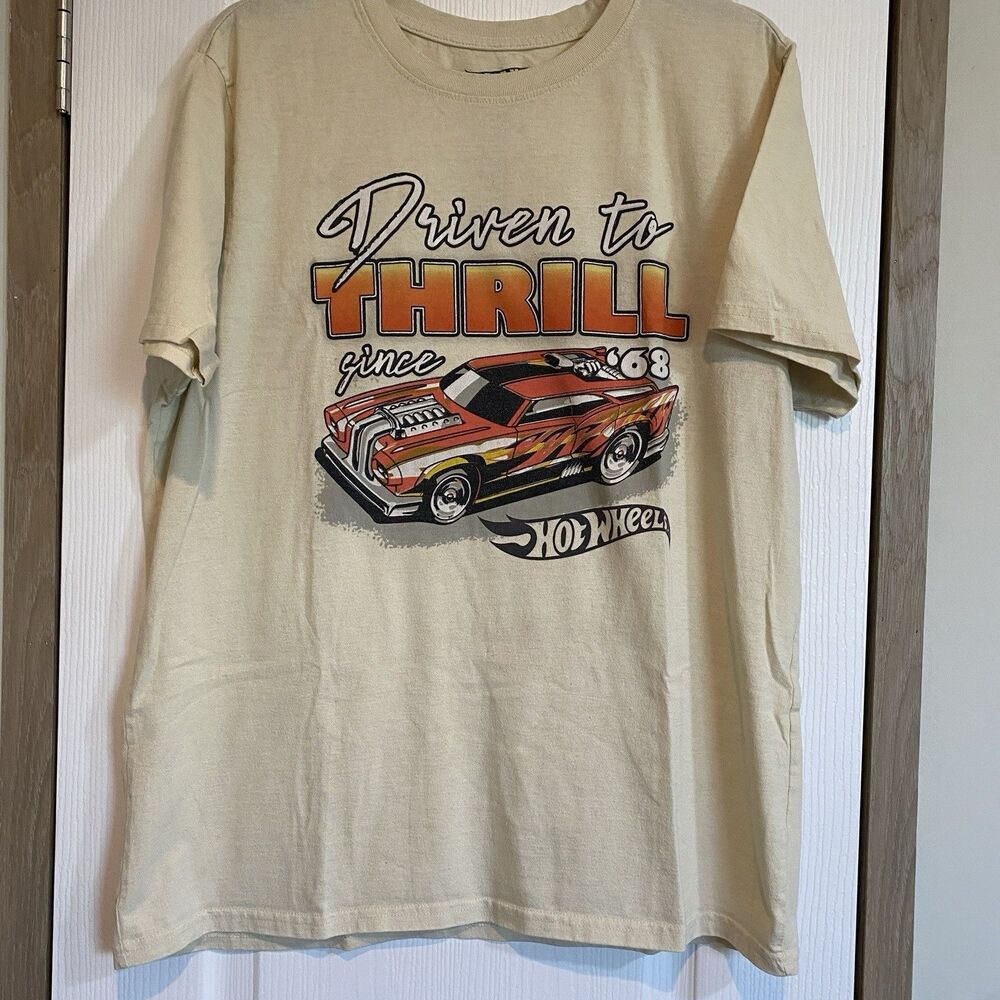Hot Wheels T-shirt Collector Fan Mens L Cars